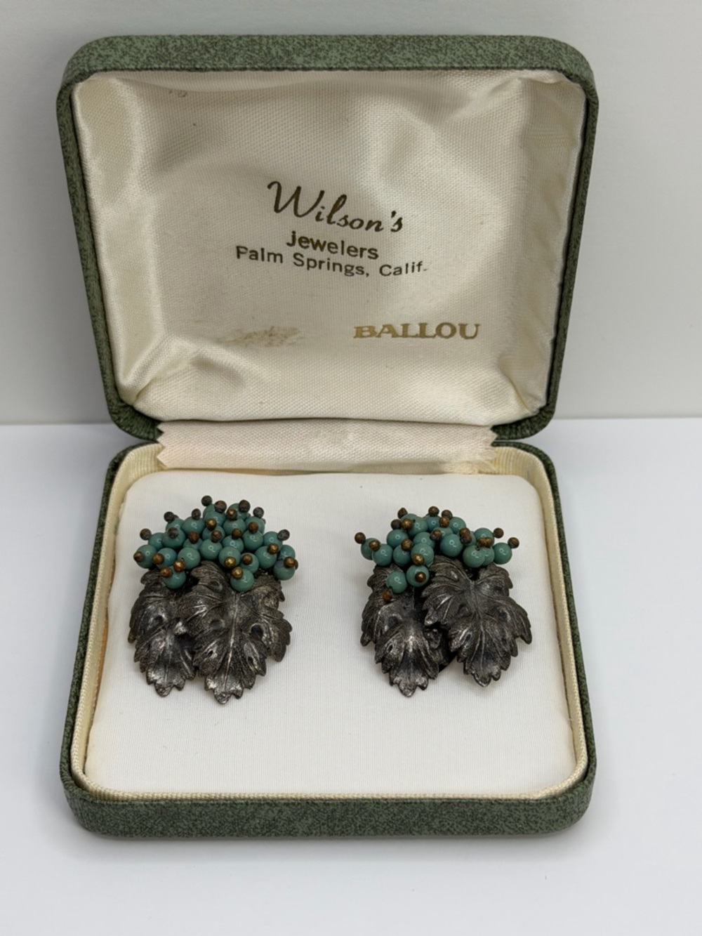 Miriam Haskell 1930s Rare Antique grape cluster dress clip set